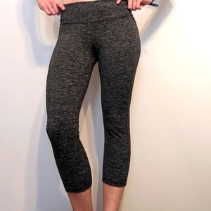 Old Navy Capri workout leggings